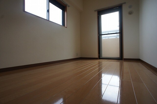 物件内観写真7　(別号室)