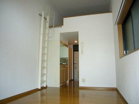 物件内観写真10　(別号室)