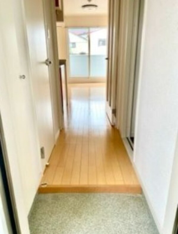 玄関(現状優先)