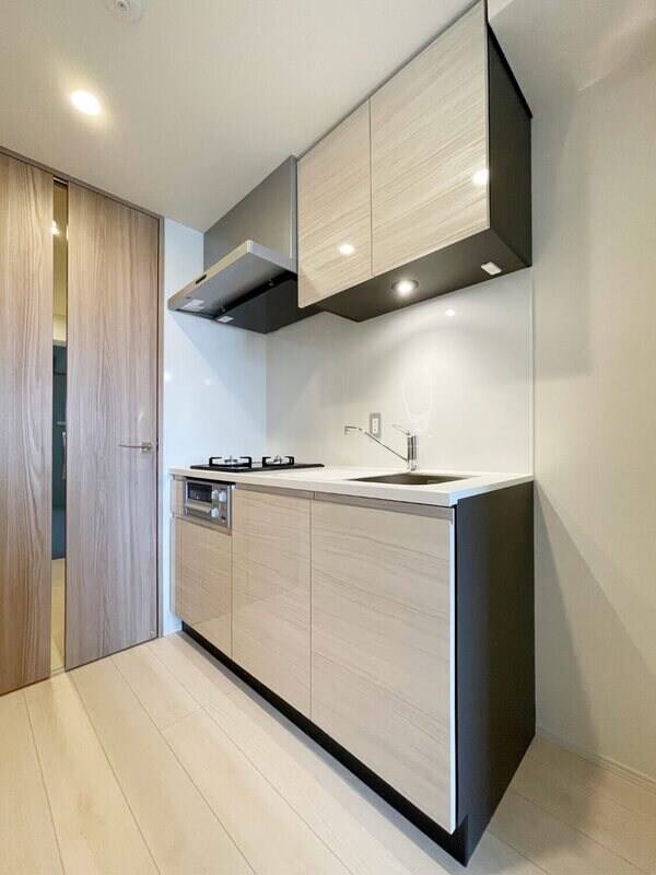 物件内観写真2　(同型タイプ)