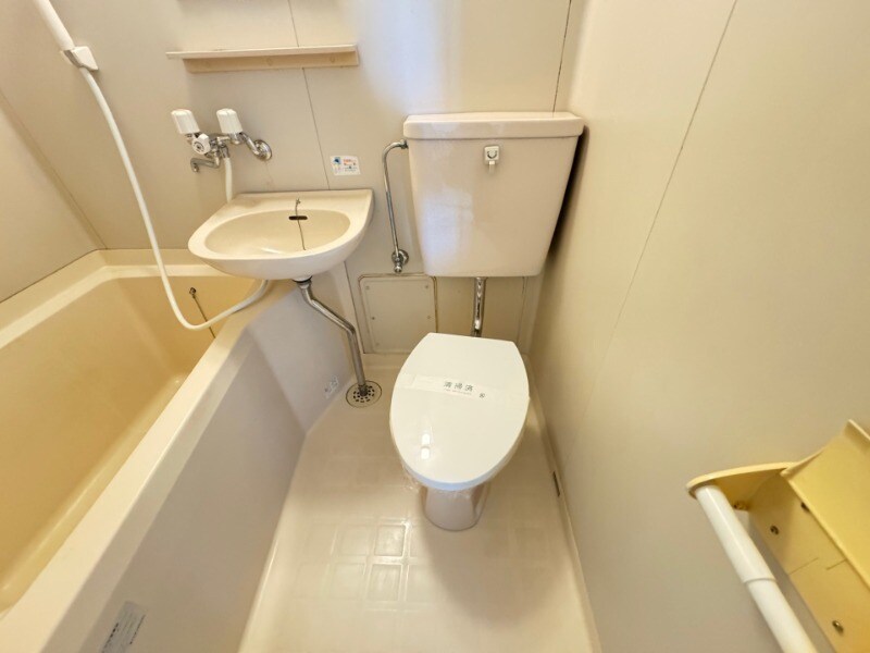 物件内観写真8　(別号室イメージ)