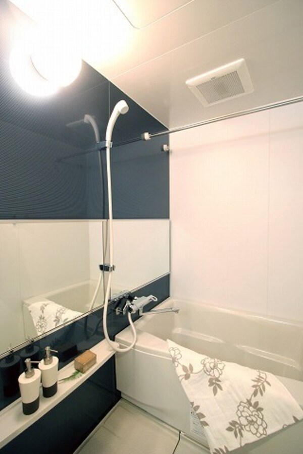 バス／シャワールーム等(同型イメージ)