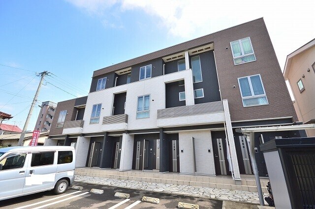 物件外観写真1　(外観)