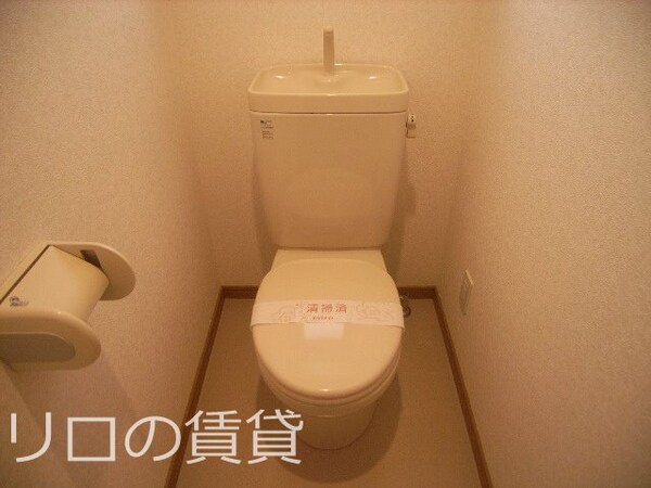 トイレ(別号室)