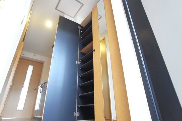 物件内観写真3　(別号室)