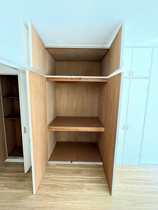 物件内観写真3　(別号室)