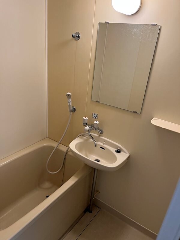 物件内観写真5　(別号室)