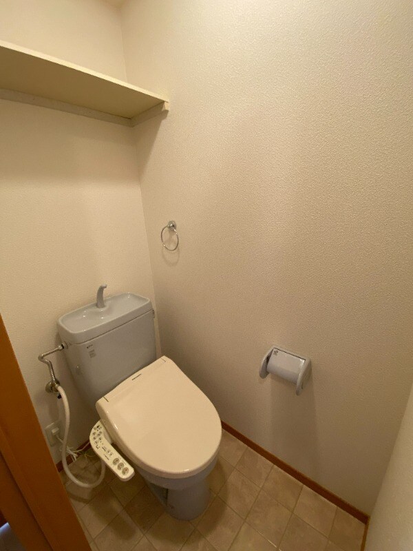 物件内観写真10　(別号室)