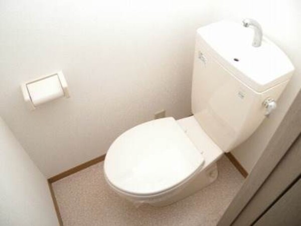 トイレ(別号室イメージ)