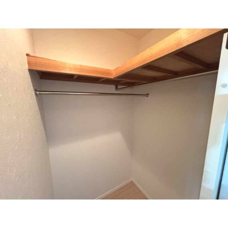 物件内観写真7　(別号室)