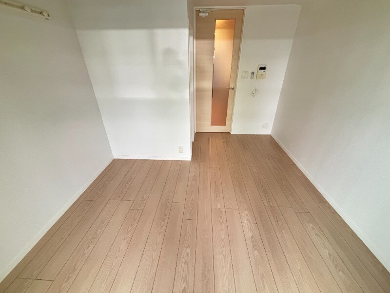 物件内観写真8　(別号室)