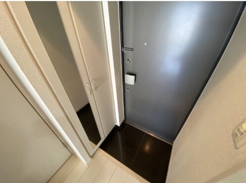 物件内観写真3　(別号室)