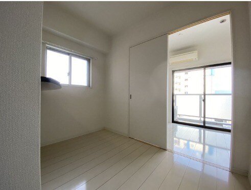 物件内観写真4　(別号室)