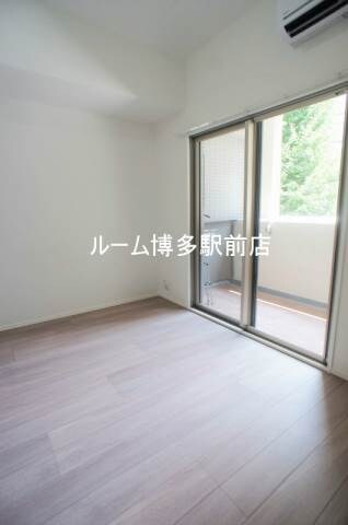 物件内観写真7　(リビング)