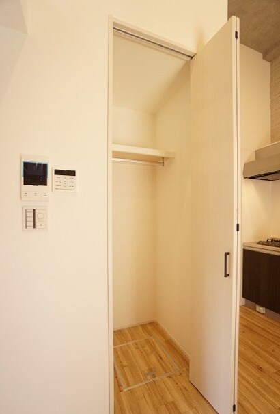 物件内観写真8　(別号室)