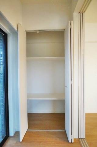 物件内観写真11　(別号室)