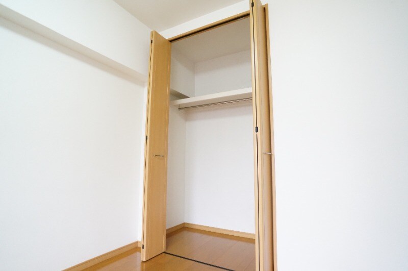 物件内観写真3　(別号室)