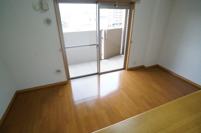 物件内観写真15　(別号室)