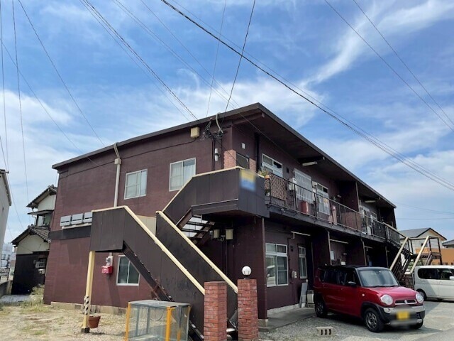 日の出住宅の物件外観写真