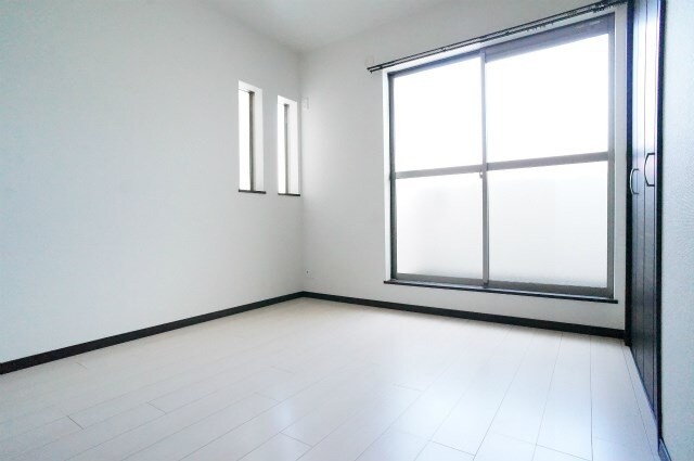 物件内観写真5　(別号室)