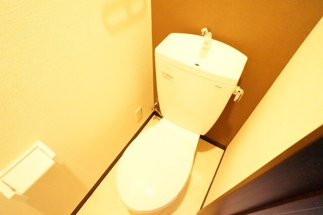 物件内観写真10　(別号室)