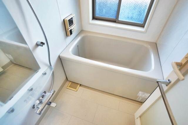 物件内観写真5　(同型イメージ)