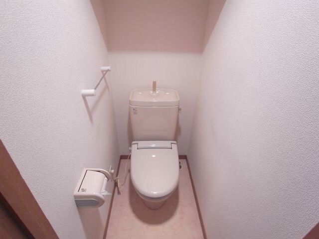 物件内観写真11　(別号室)