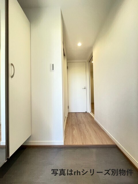 物件内観写真2　(同型仕様)