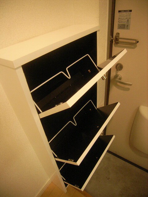 物件内観写真12　(靴箱)