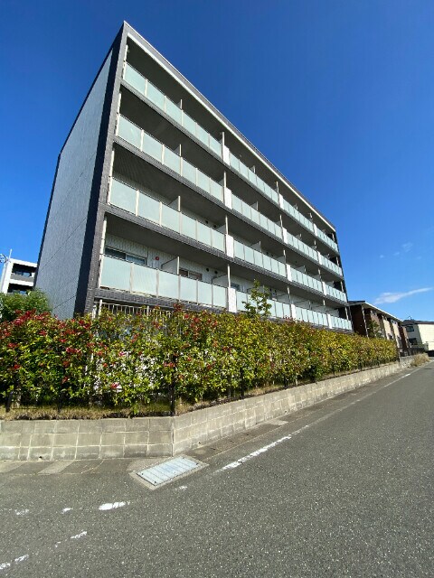 物件外観写真1　(外観)