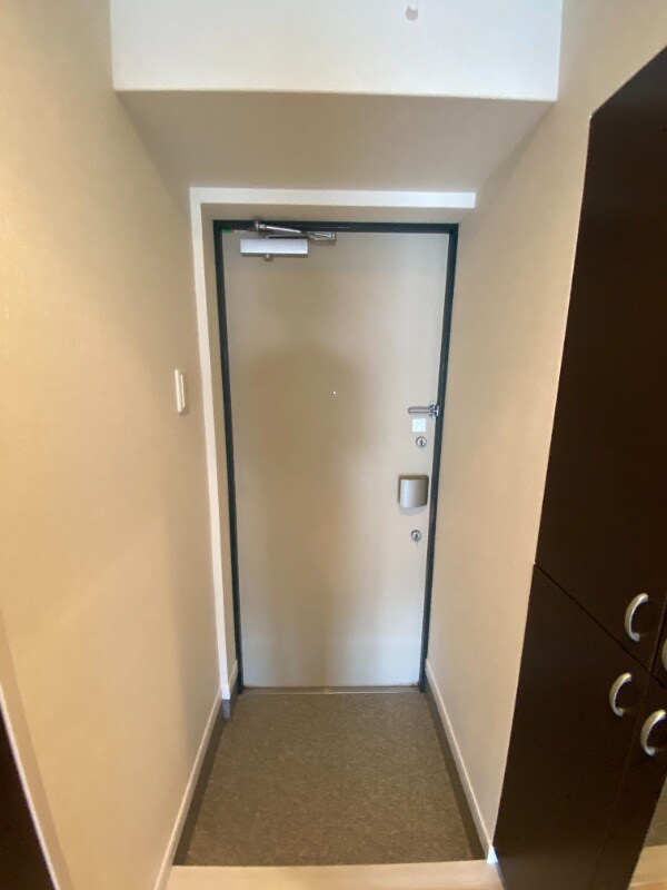 物件内観写真2　(別号室)