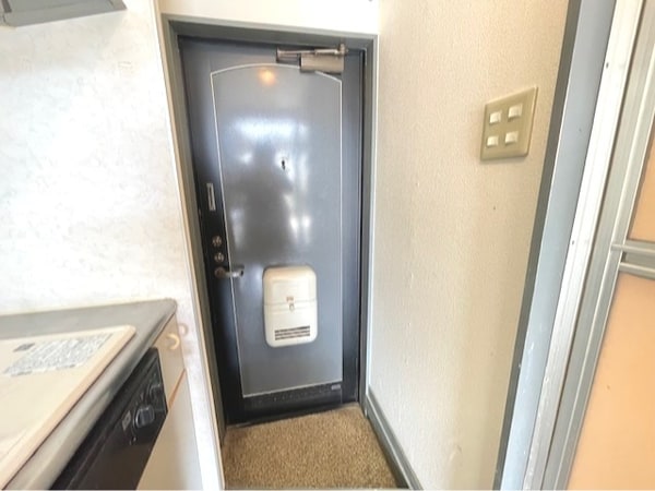 玄関(別号室イメージ)