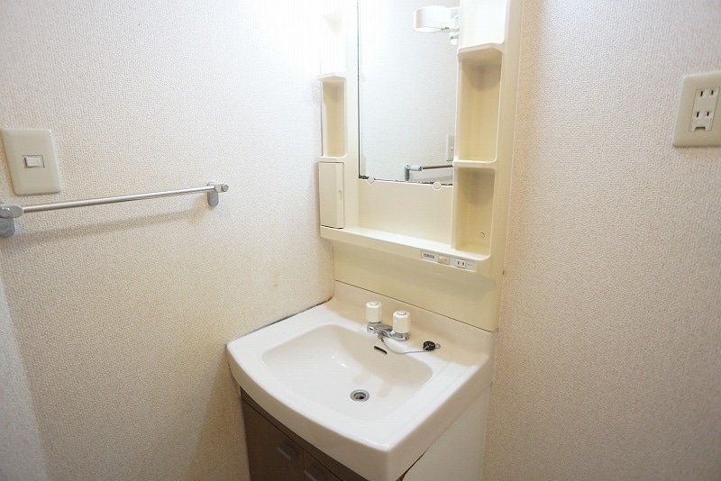 物件内観写真9　(別号室)