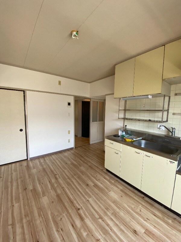 物件内観写真3　(同型イメージ)