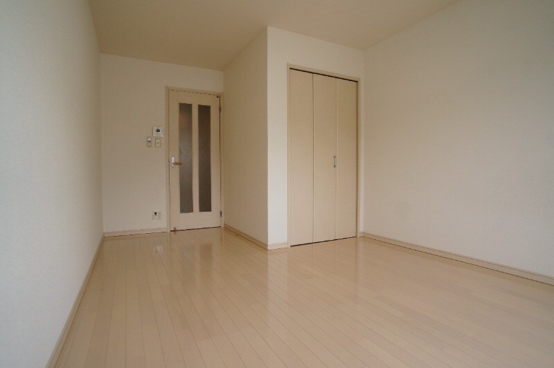 物件内観写真3　(別号室)