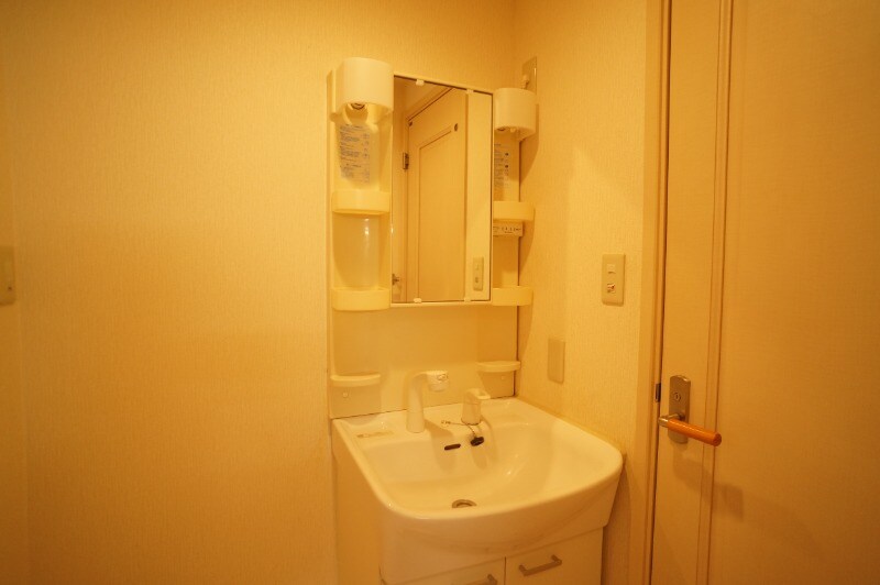 物件内観写真9　(別号室)