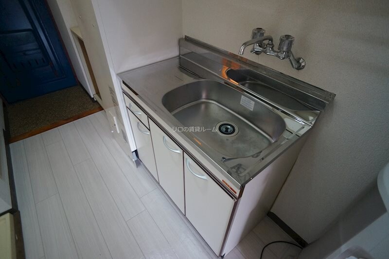 物件内観写真3　(別号室)