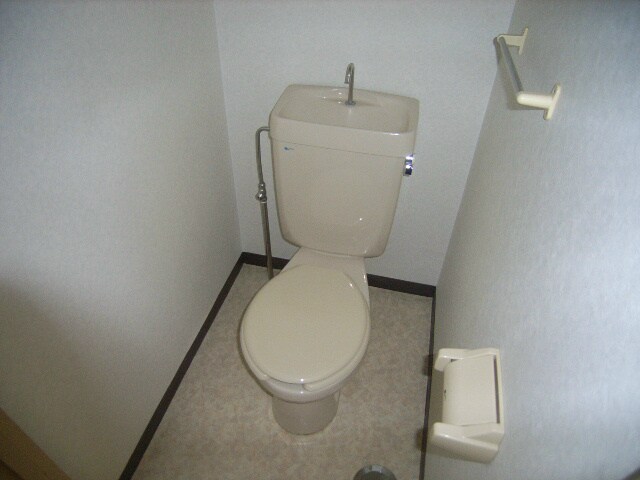 物件内観写真11　(別号室)