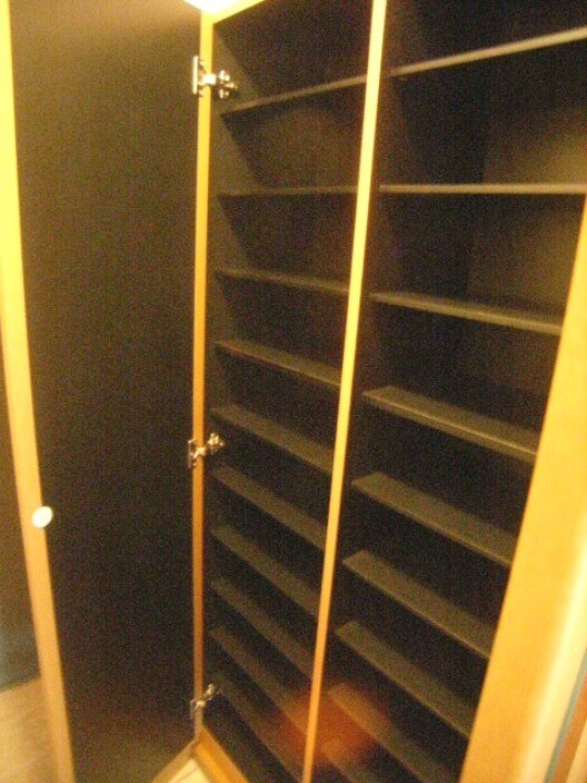 物件内観写真6　(別号室)