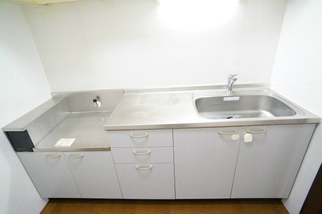 物件内観写真4　(別号室)