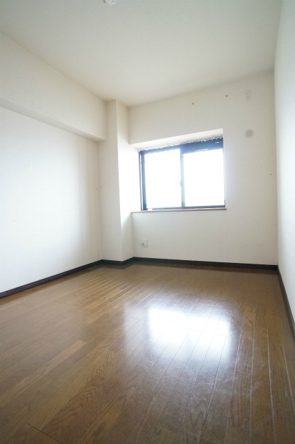 物件内観写真8　(別号室)