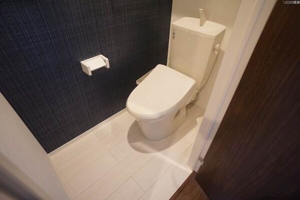 トイレ(別号室)