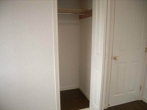 物件外観写真4　(収納スペース)