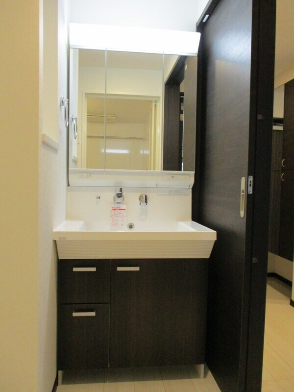 物件内観写真9　(別号室)