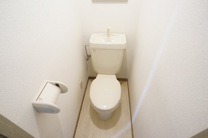 物件内観写真10　(別号室)