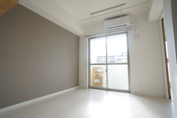 居室・リビング(類似物件写真)