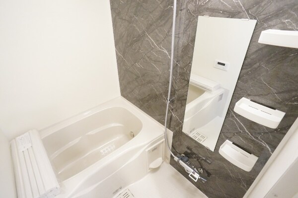 バス／シャワールーム等(類似物件写真)