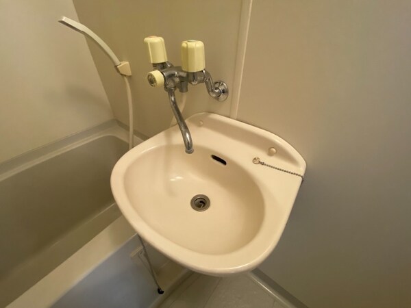 洗面所(別号室)