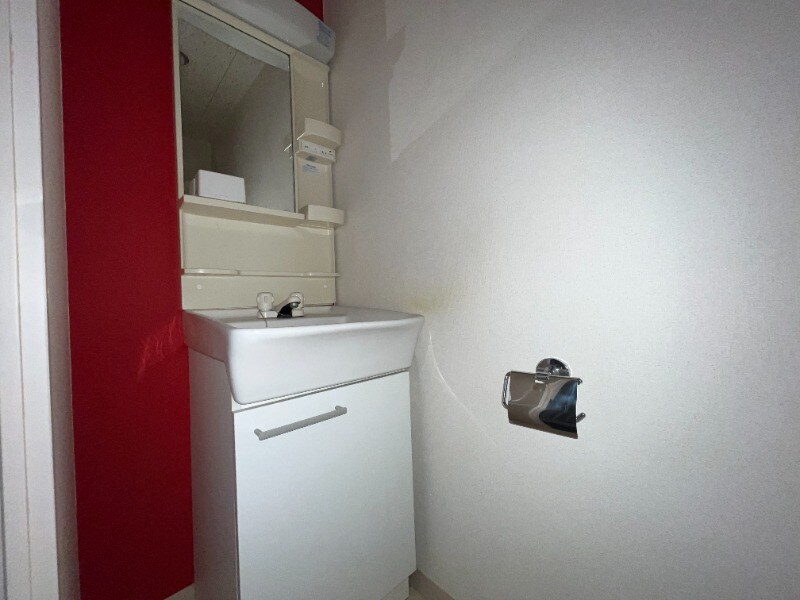 物件内観写真12　(別号室)