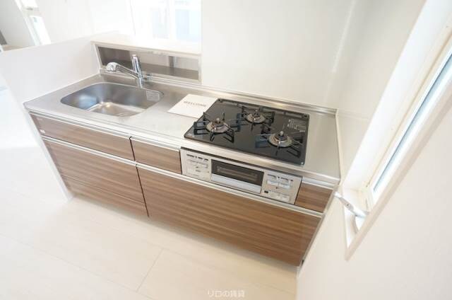 物件内観写真2　(同型イメージ)